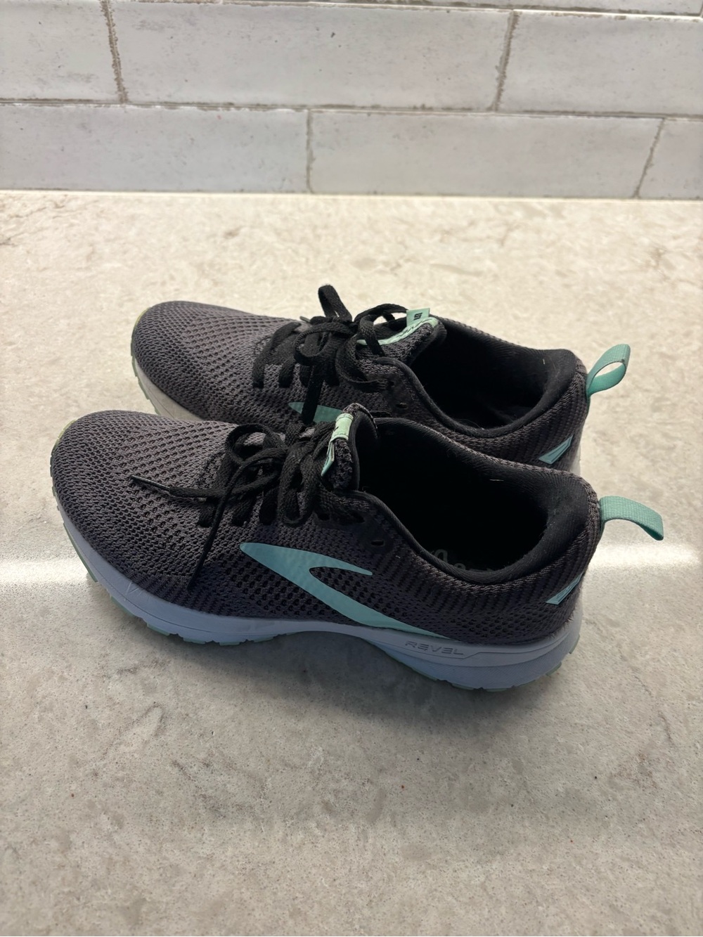Brooks Athletic Shoes Revel
